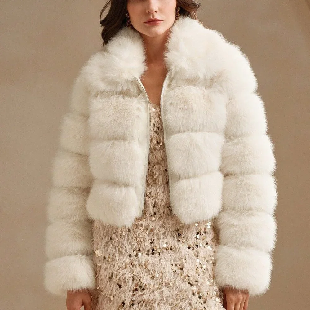 Elegant Women's Casual Faux Fur Coat - Picture 1 of 8